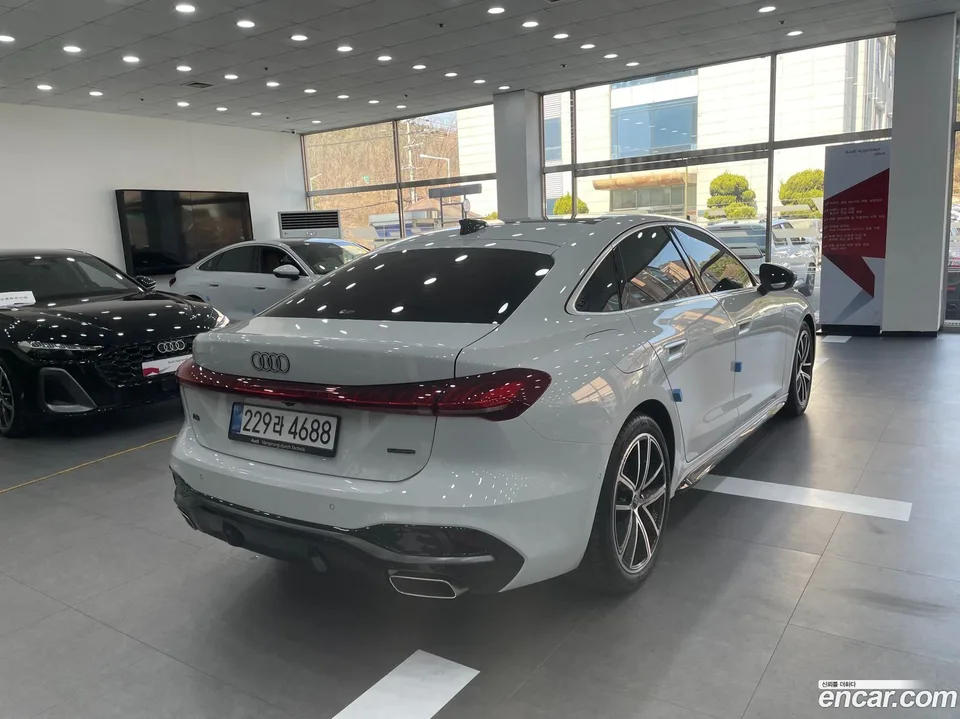 Audi A5 40 TFSI S Line 2025 — миниатюра 2