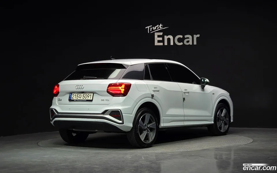 Audi Q2 35 TDI 2023 — миниатюра 2
