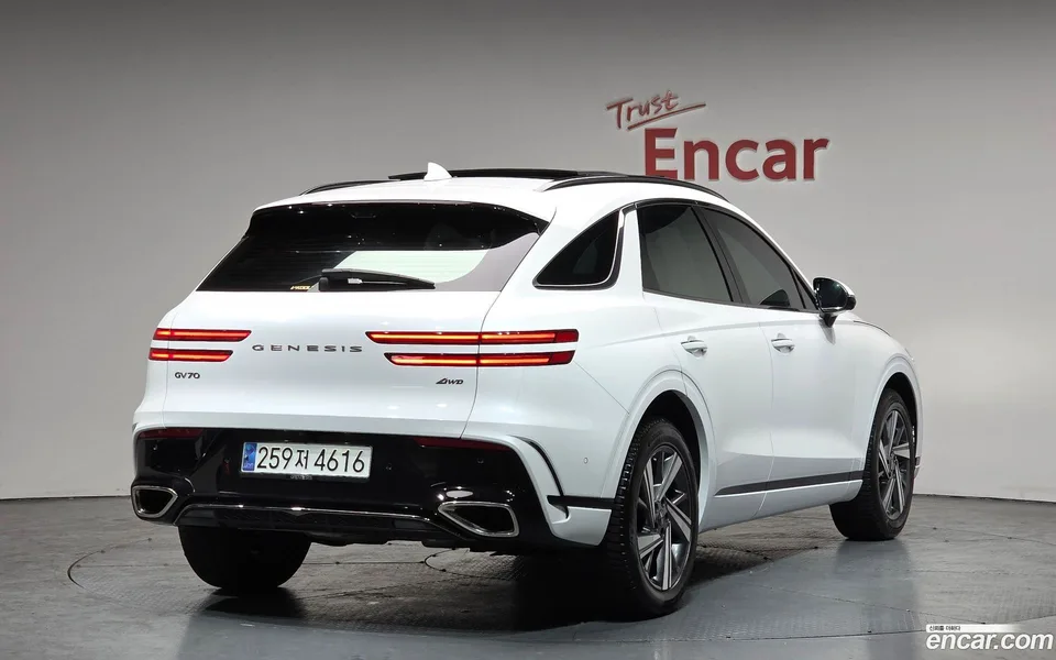 Genesis GV70 2.5T AWD 2025 — миниатюра 2