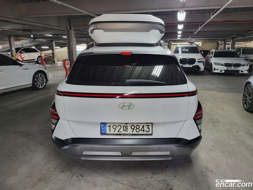 Hyundai Kona Hybrid 2023 — миниатюра 5