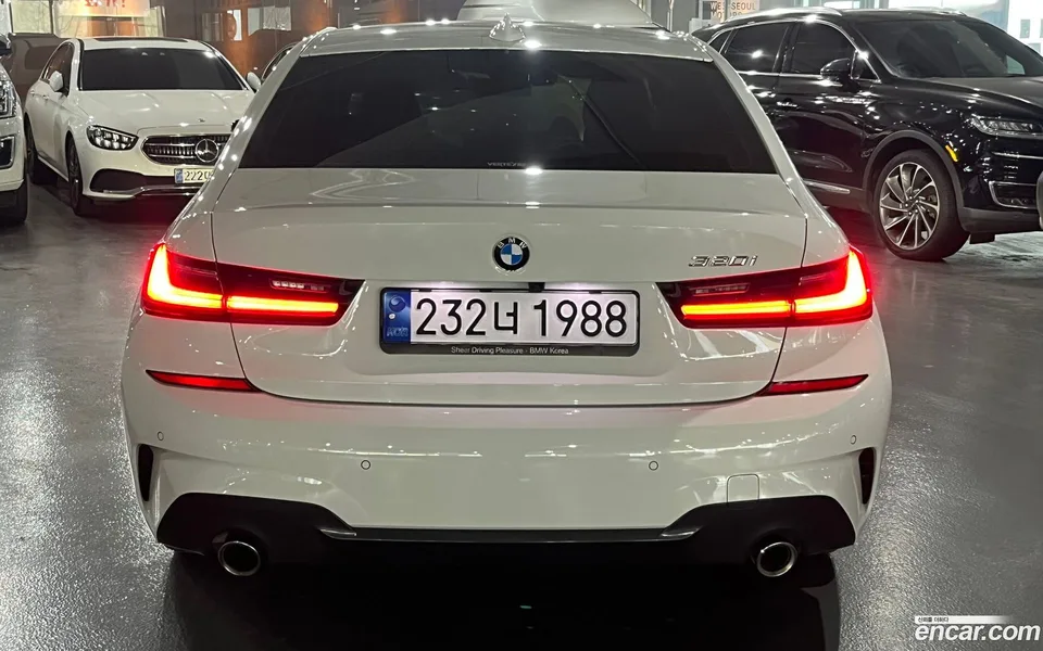 BMW 3 Series 320i M 2022 — миниатюра 4