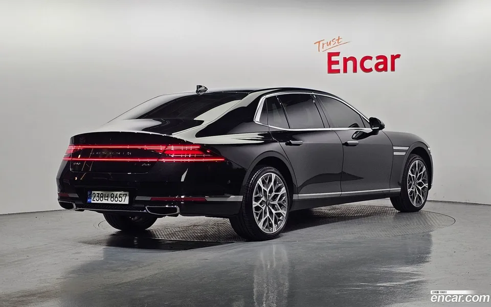 Genesis G90 3.5 e-S/C AWD 2023 — миниатюра 2