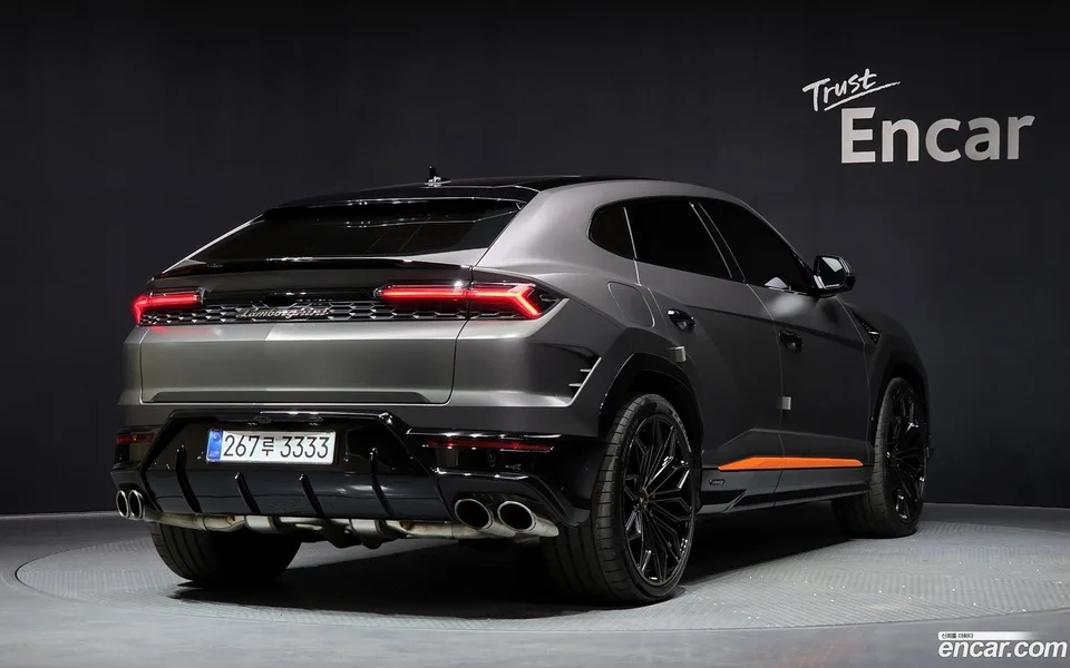 Lamborghini Urus 4.0 V8 SE 2025 — миниатюра 2