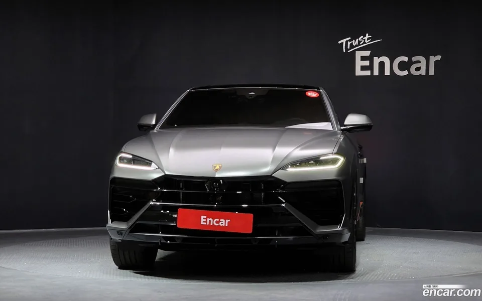 Lamborghini Urus 4.0 V8 SE 2025 — миниатюра 3