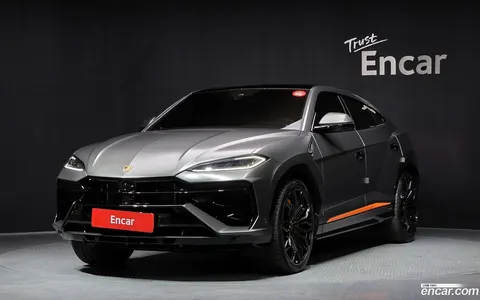 Lamborghini Urus 2025 buy in Moscow