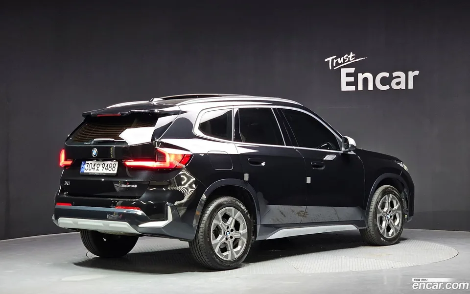 BMW X1 sDrive 18d xLine 2024 — миниатюра 2