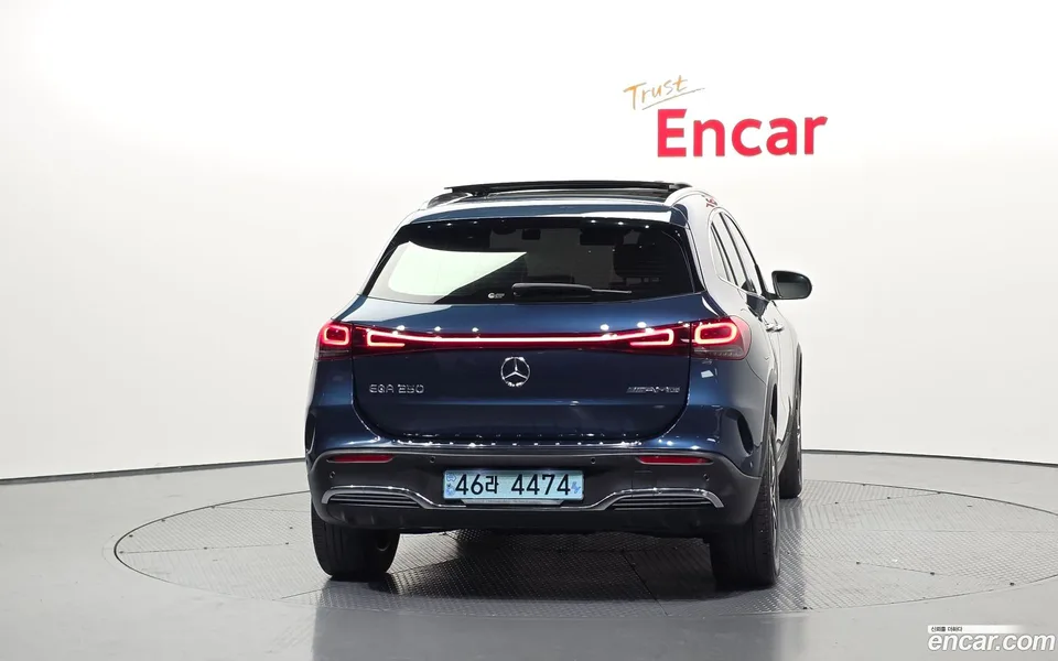 Mercedes-Benz EQA EQA250 AMG 2022 — миниатюра 4