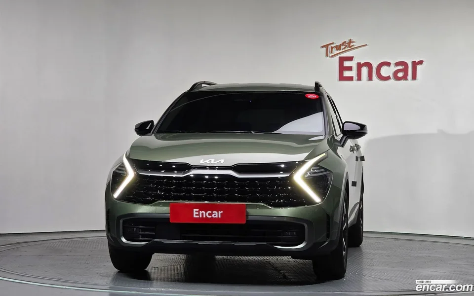 Kia Sportage Hybrid 2WD 2023 — миниатюра 3