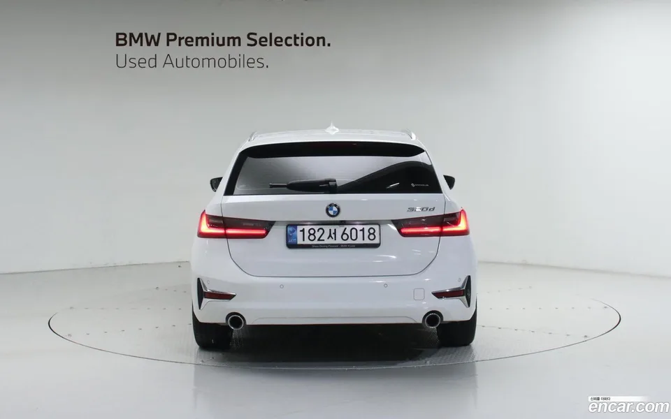 BMW 3 Series 320d 2022 — миниатюра 3