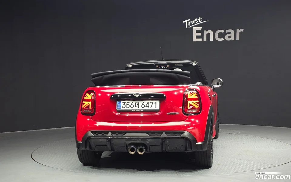 MINI Cooper S Convertible JCW 2024 — миниатюра 4