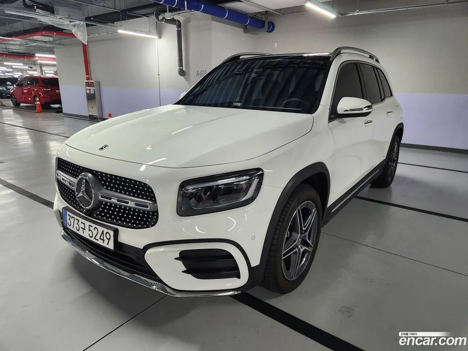 Mercedes-Benz GLB-Class GLB250 4MATIC 2025 — миниатюра 2