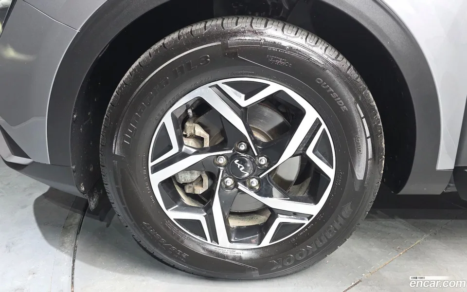 Kia Sportage 2.0 2WD 2023 — миниатюра 5