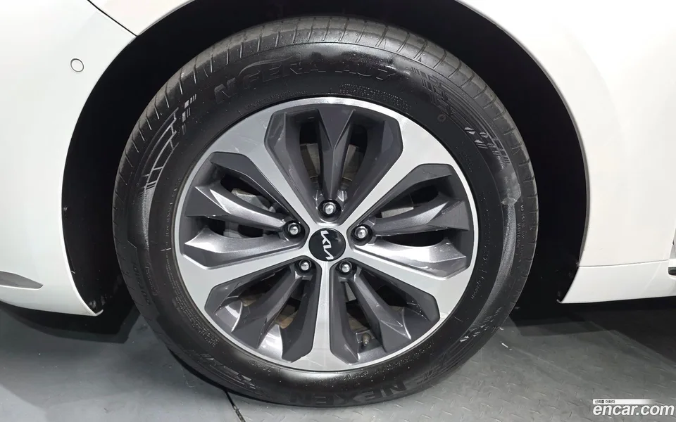 Kia K8 Hybrid 2022 — миниатюра 5