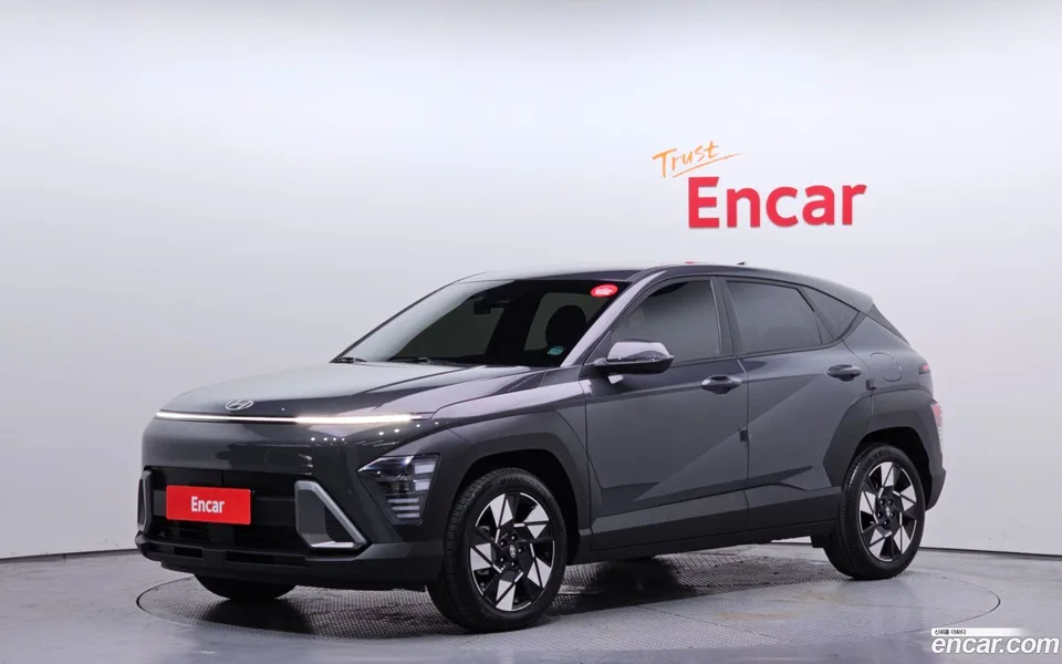Hyundai Kona Hybrid 2023 — фото 1, купить с доставкой в Москву