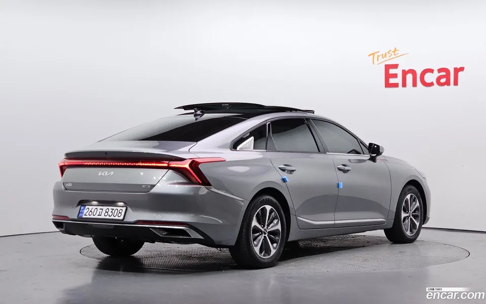 Kia K8 Hybrid 2023 — миниатюра 2