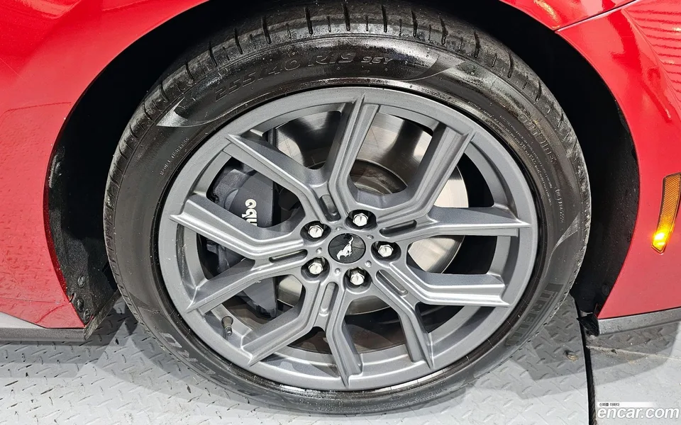 Ford Mustang 2.3 2024 — миниатюра 5