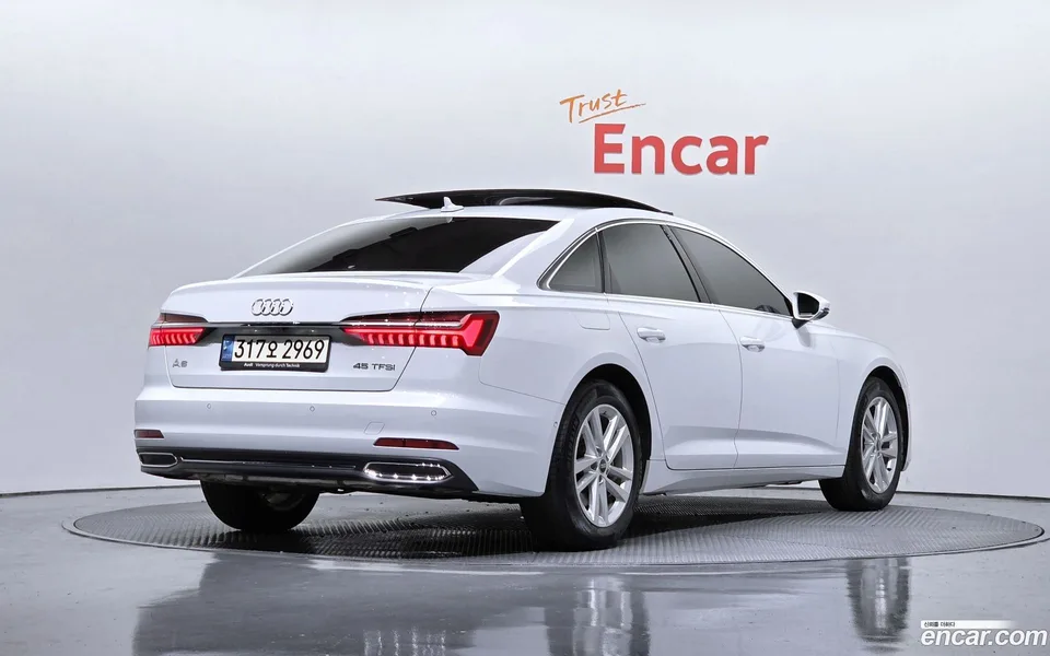Audi A6 45 TFSI 2023 — миниатюра 2