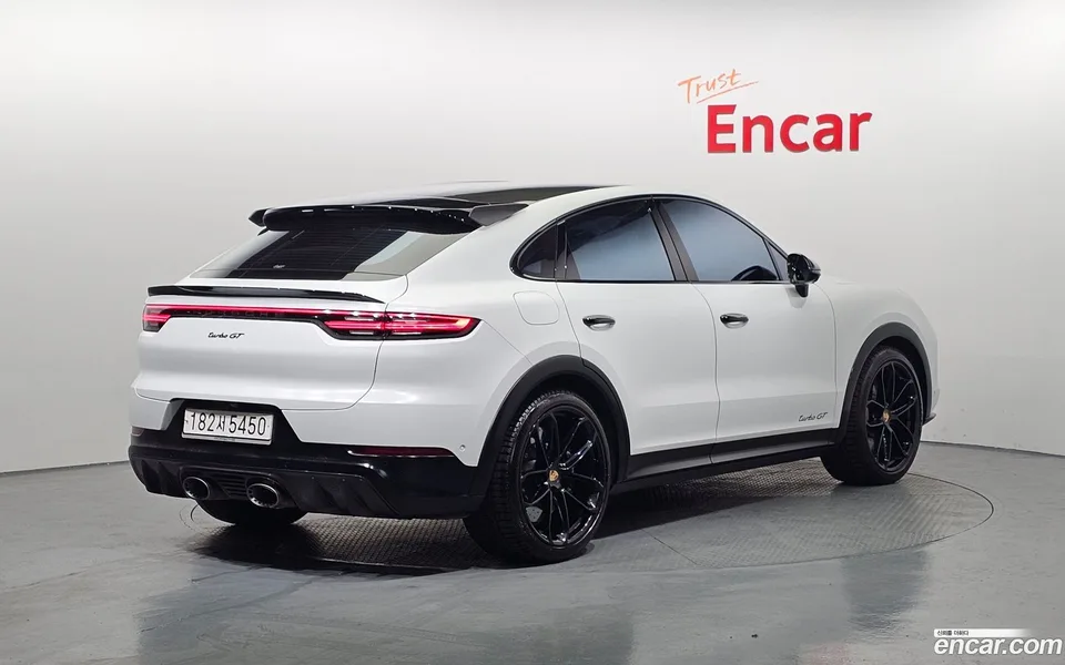 Porsche Cayenne 4.0 GT 2023 — миниатюра 2