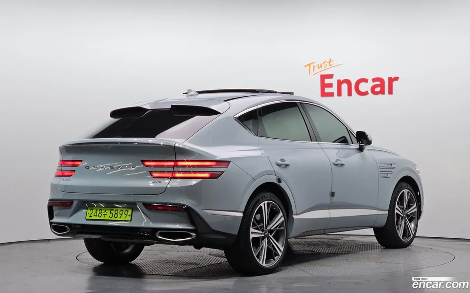 Genesis GV80 Coupe 2.5T AWD 2024 — миниатюра 2