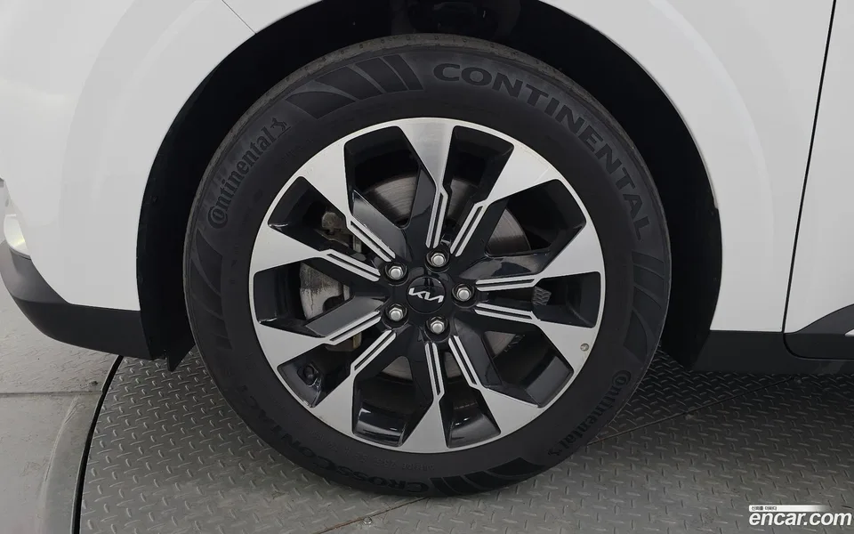 Kia Carnival 9 2022 — миниатюра 5