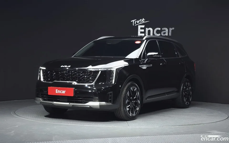 Kia Sorento 2.2 2WD 2023 — фото 1, купить с доставкой в Москву