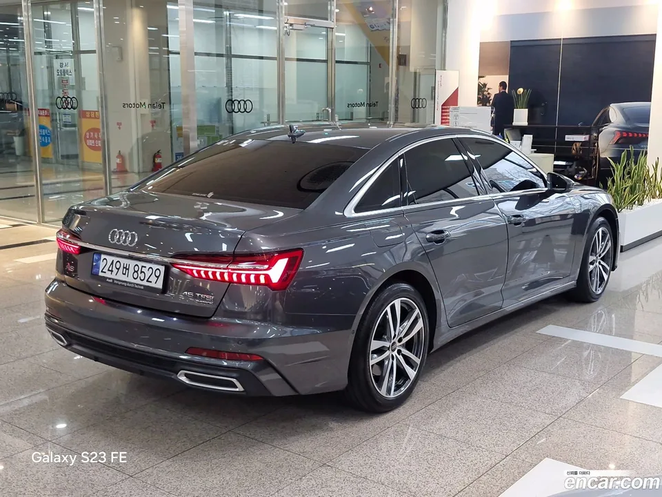 Audi A6 45 TFSI 2023 — миниатюра 2