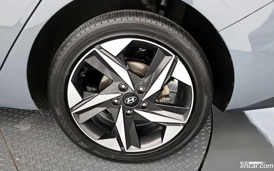 Hyundai Avante 1.6 2022 — миниатюра 5