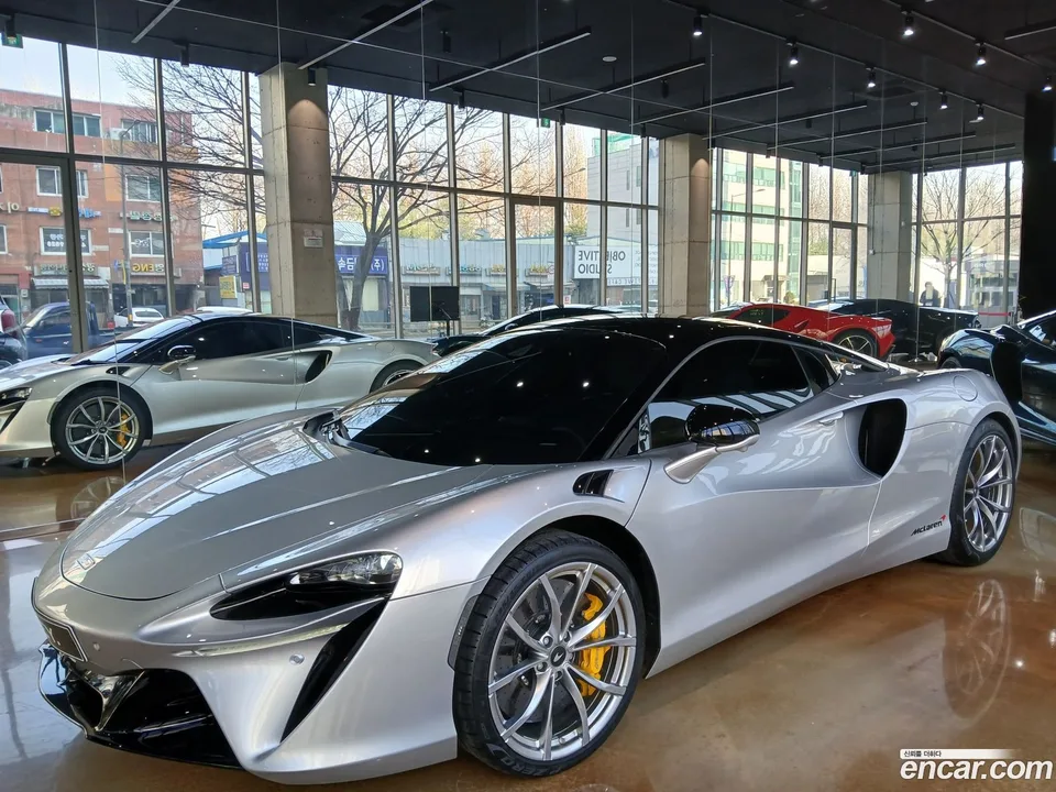 McLaren Artura 3.0 2023 — миниатюра 3