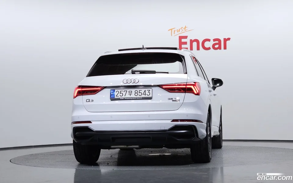 Audi Q3 35 TDI 2022 — миниатюра 4