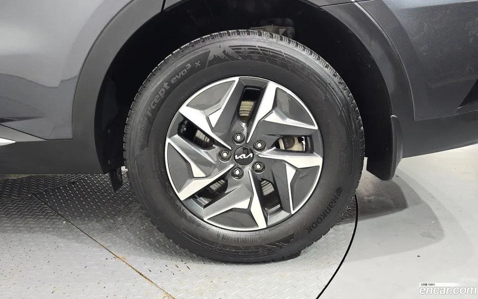 Kia Sorento HEV 1.6 4WD 2022 — миниатюра 5