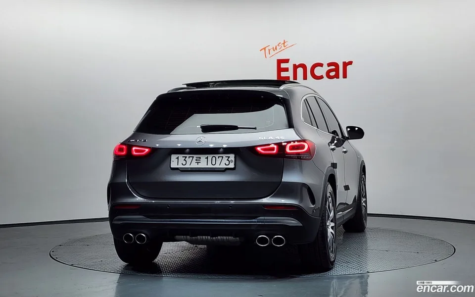 Mercedes-Benz GLA-Class GLA45 AMG 4MATIC+ 2022 — миниатюра 4