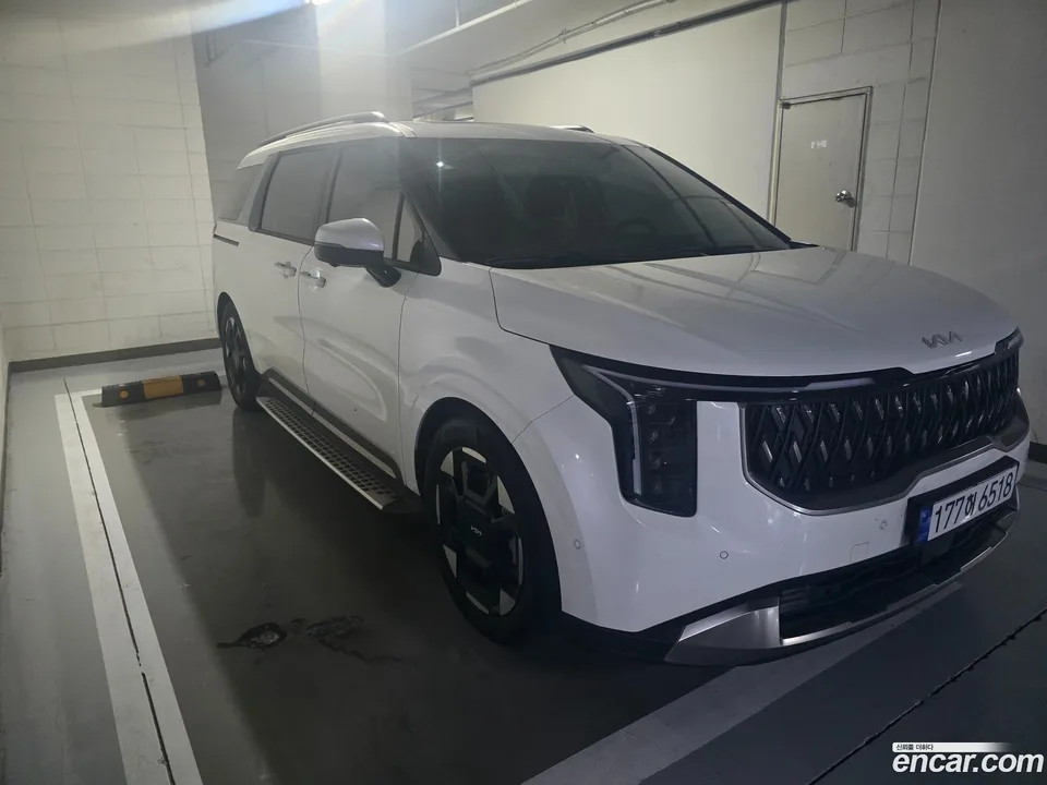 Kia Carnival HEV 9 2024 — миниатюра 3