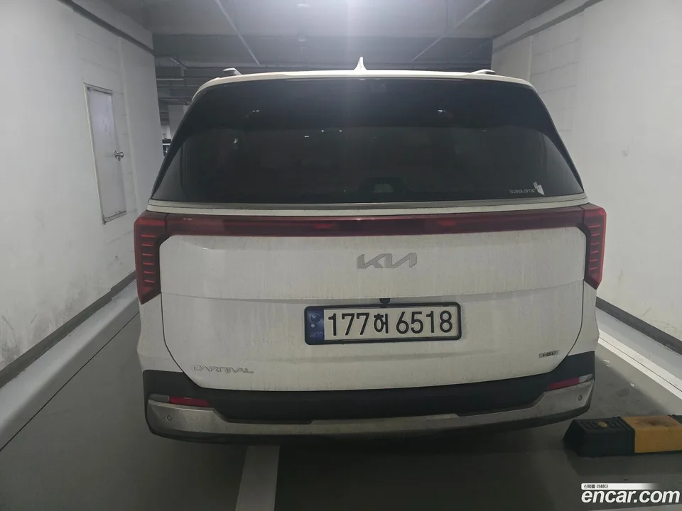 Kia Carnival HEV 9 2024 — миниатюра 4