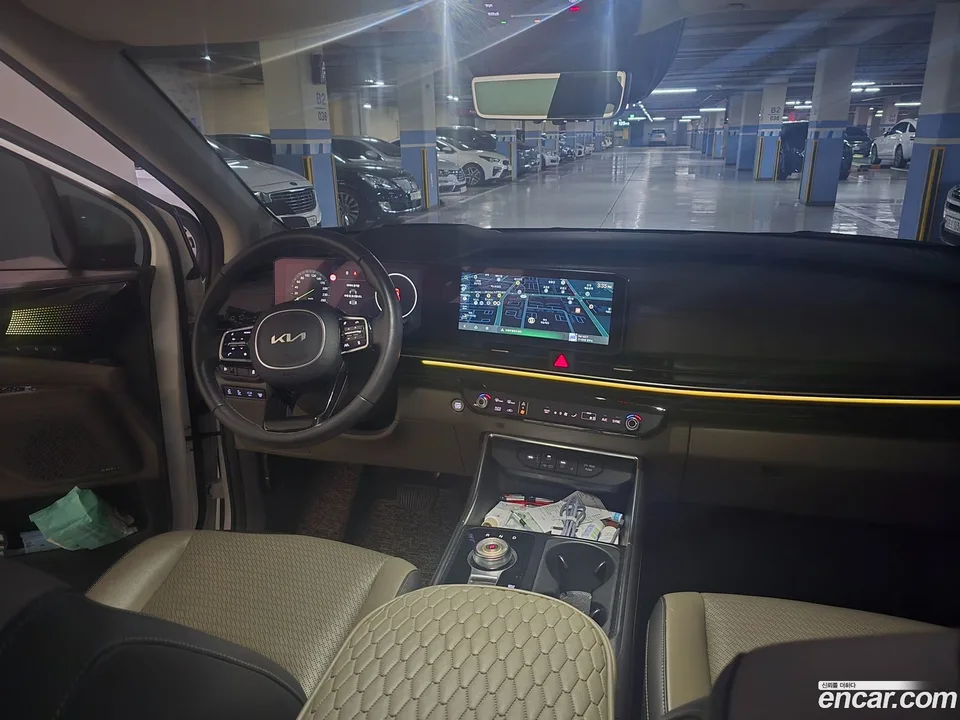 Kia Carnival HEV 9 2024 — миниатюра 5
