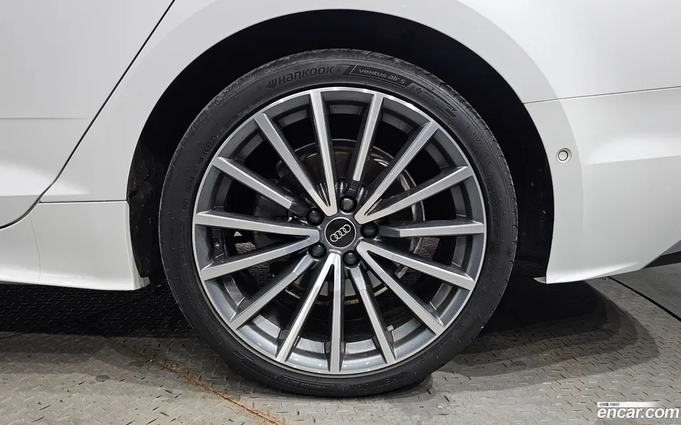 Audi A5 40 TFSI 2023 — миниатюра 5