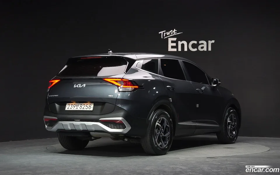 Kia Sportage 2.0 4WD 2023 — миниатюра 2
