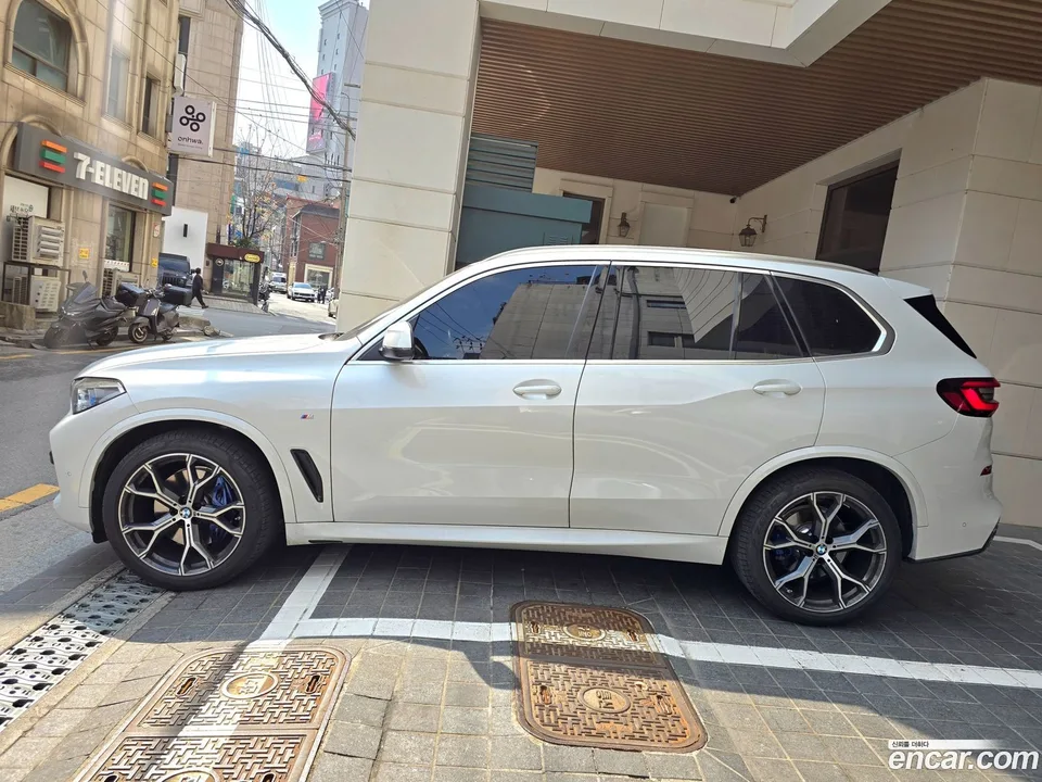 BMW X5 xDrive 30d M 2022 — миниатюра 3