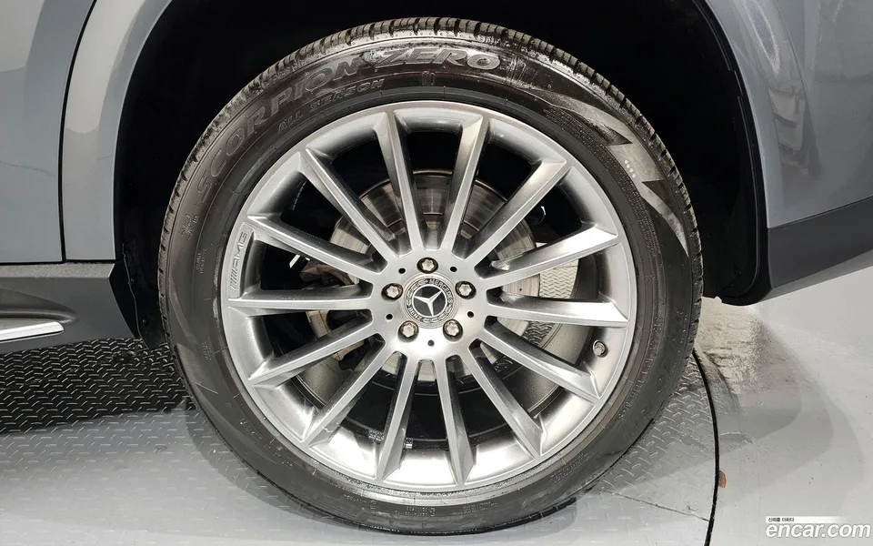 Mercedes-Benz GLE-Class GLE400d 4MATIC 2022 — миниатюра 5