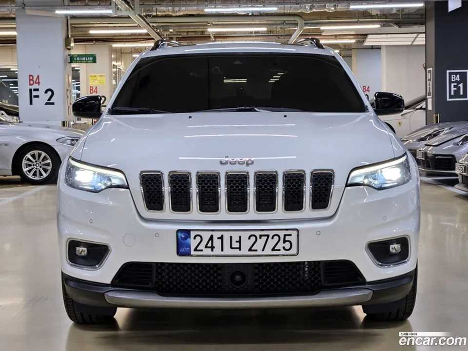 Jeep Cherokee 2.4 2WD 2022 — миниатюра 3