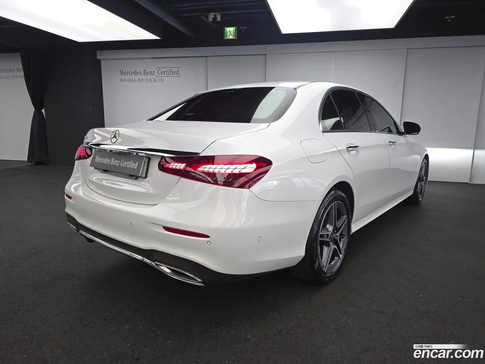 Mercedes-Benz E-Class E250 AMG Line 2023 — миниатюра 2