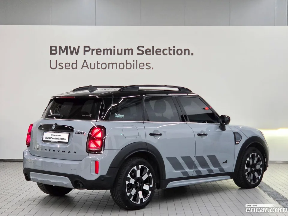 MINI Cooper S Countryman ALL4 2023 — миниатюра 2