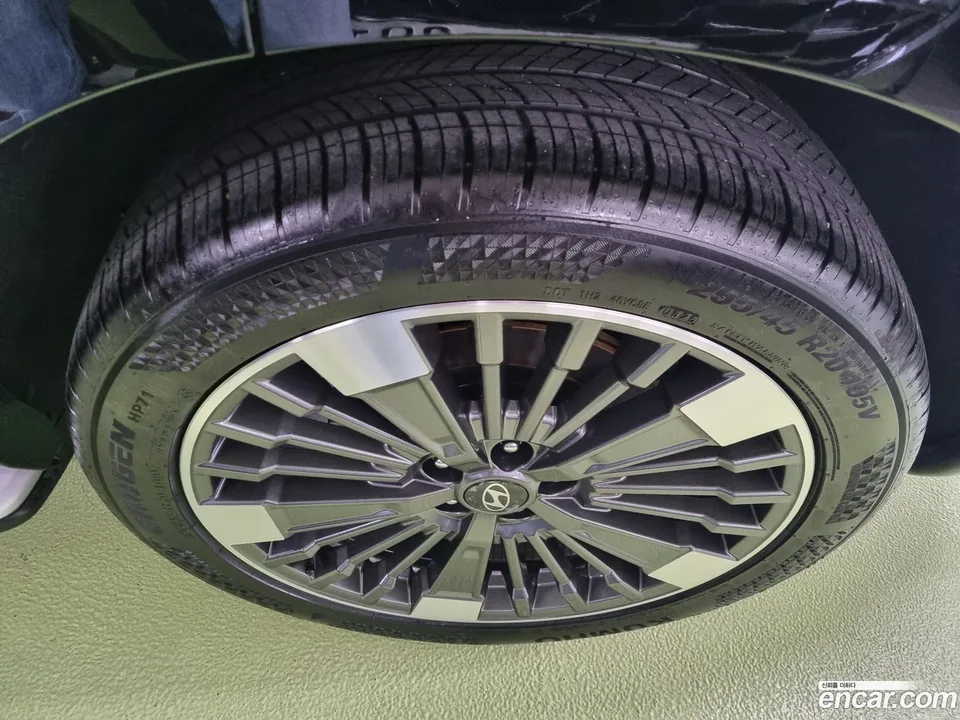 Hyundai SantaFe HEV 1.6 2WD 2025 — миниатюра 5