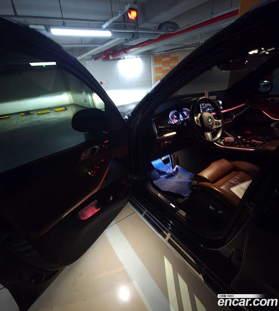 BMW X7 xDrive 40i M 6 2022 — миниатюра 4