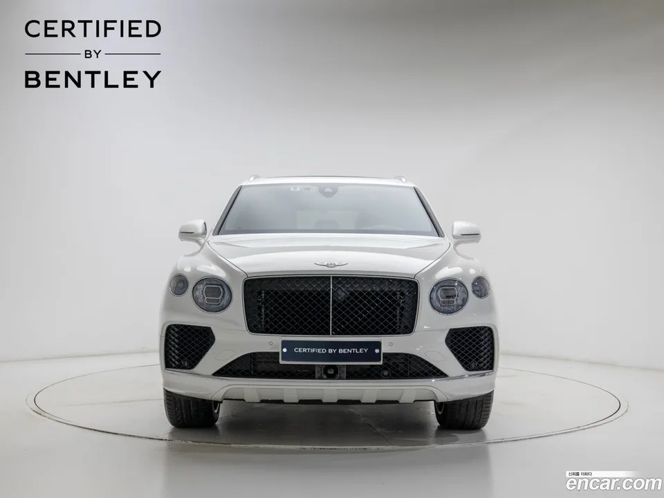 Bentley Bentayga 4.0 V8 2025 — миниатюра 2