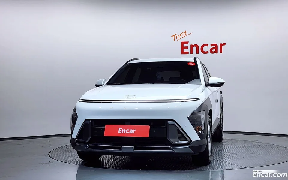 Hyundai Kona 1.6 2WD 2023 — миниатюра 3