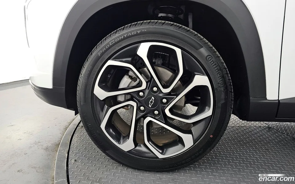 Chevrolet Trax Crossover 1.2 RS 2024 — миниатюра 5