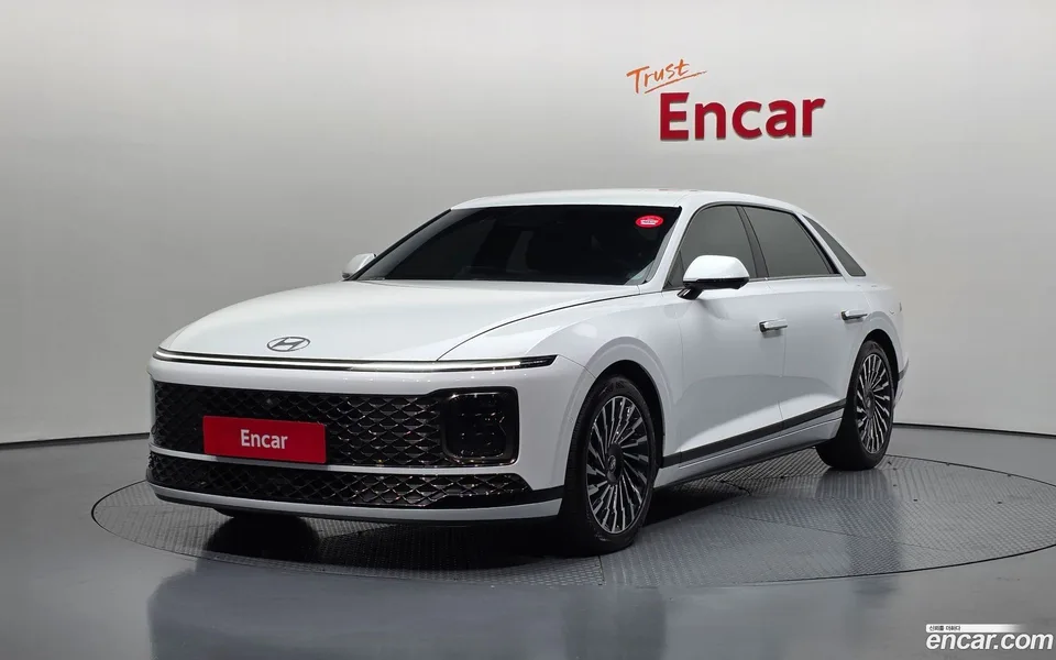 Hyundai Grandeur Hybrid 2023 — фото 1, купить с доставкой в Москву