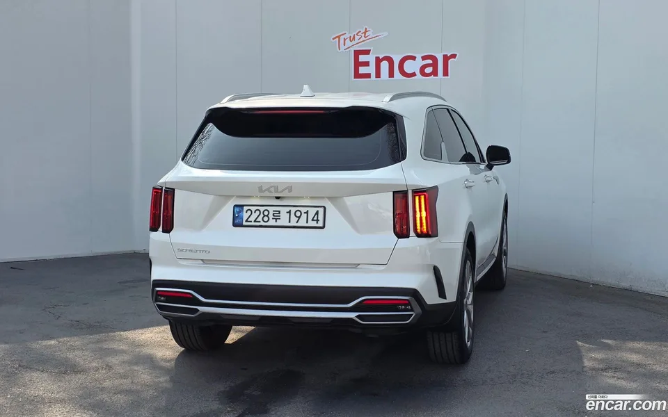 Kia Sorento 2.5T 2WD 2023 — миниатюра 4