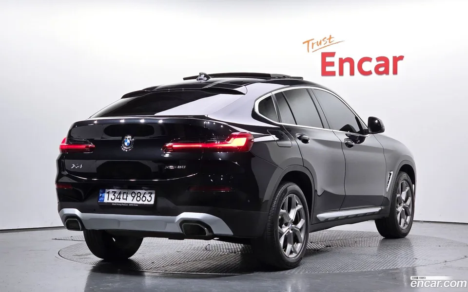 BMW X4 xDrive20i xLine 2022 — миниатюра 2
