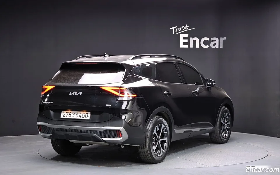 Kia Sportage Hybrid 2WD 2022 — миниатюра 2